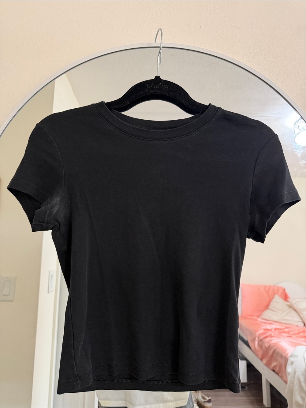 Uniqlo Black Short Sleeve Crewneck Tee